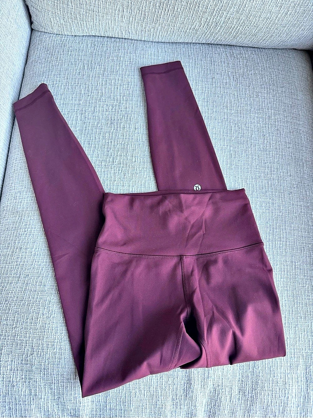 Lululemon leggings 28 inseam Burgundy